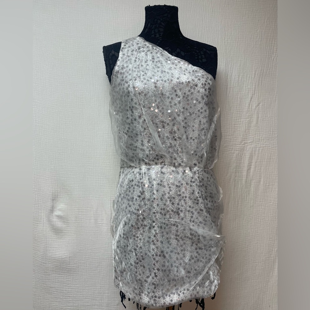 NWT Cynthia Steffe One-Shoulder Silver Sequin/Tulle Mini Cocktail Dress, Sz 6! 🍁